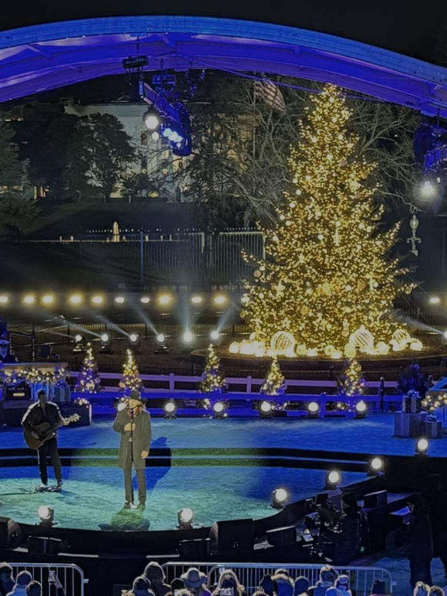 national-tree-lighting-event National Tree Lighting Event